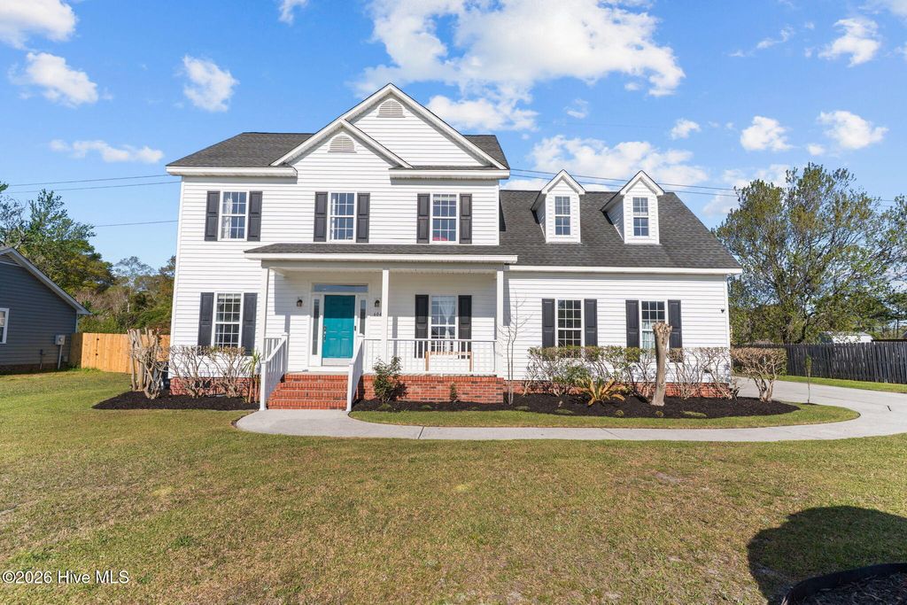Photo of 604 N Colony Circle, Wilmington, NC 28409 (MLS # 100564590)