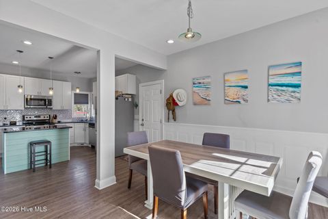 Tiny photo for 604 N Colony Circle, Wilmington, NC 28409 (MLS # 100564590)