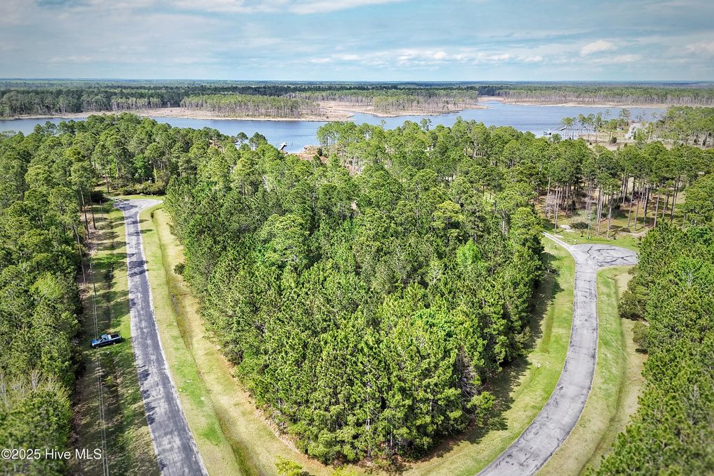 Photo of 9 Windsong Way, Aurora, NC 27806 (MLS # 100501558)