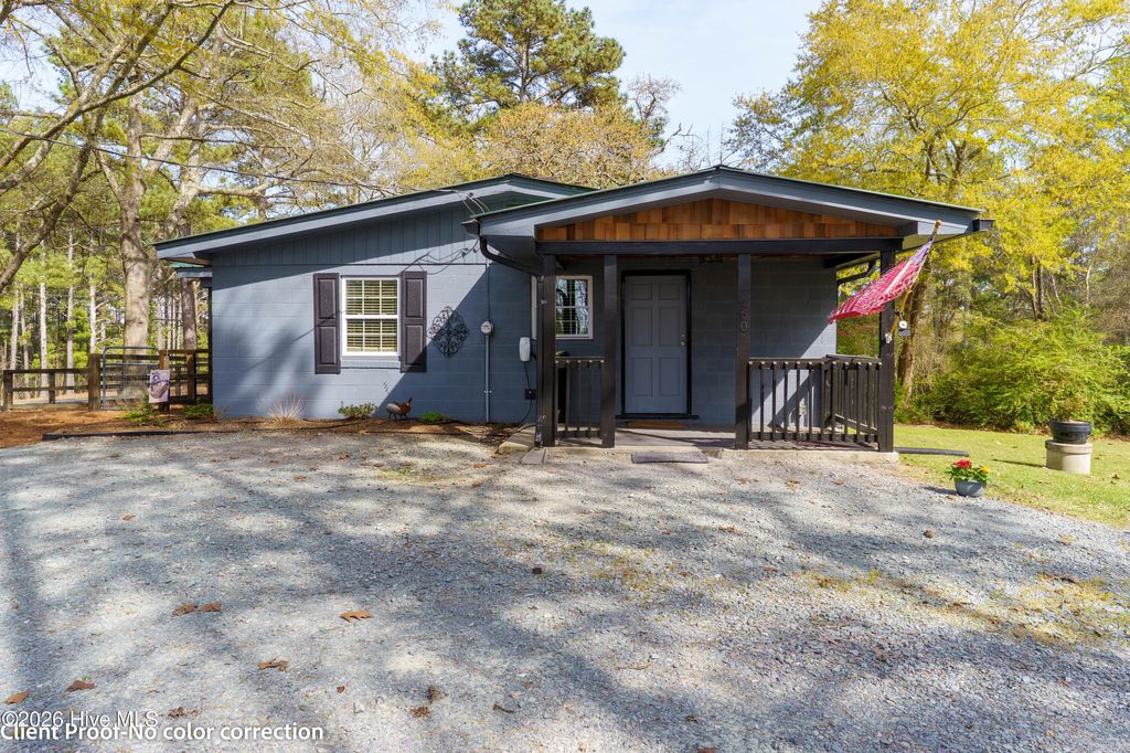 Photo of 160 T Johnson Road, Carthage, NC 28327 (MLS # 100563753)