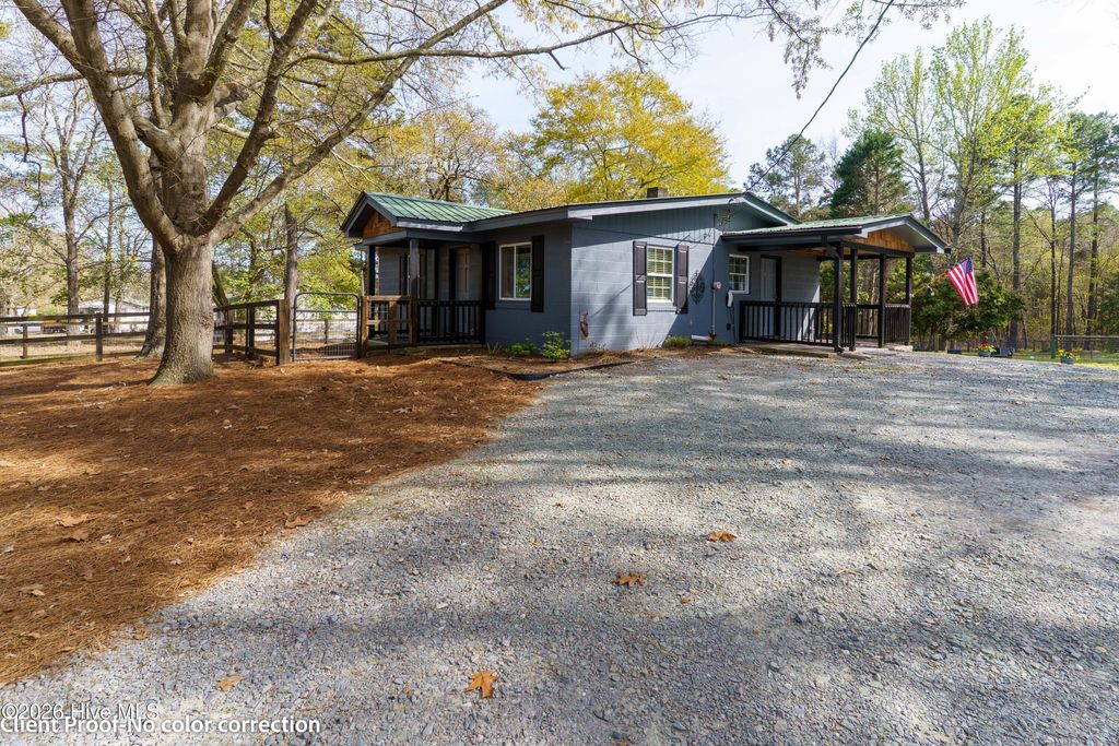 Photo of 160 T Johnson Road, Carthage, NC 28327 (MLS # 100563753)
