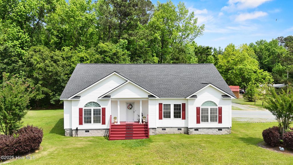 Photo of 3332 Belt Road, Castle Hayne, NC 28429 (MLS # 100505236)