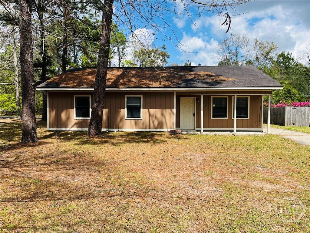 Photo of 130 Pointe South Drive Drive, Hinesville, GA 31313 (MLS # SA352721)