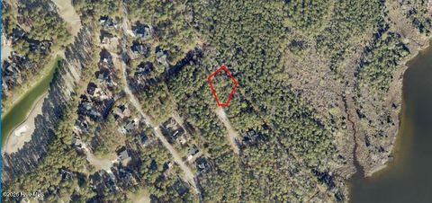 Vacant Land For Sale - 912 River Reach Court<br/> New Bern, NC 28560