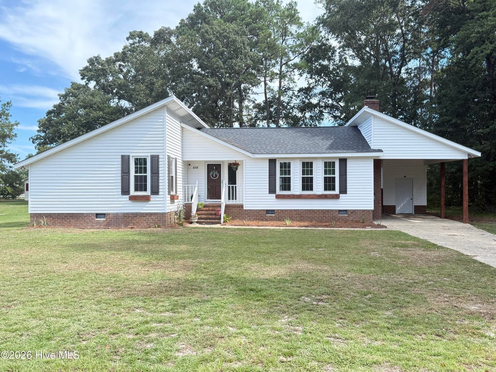 Photo of 410 Waters Circle, Goldsboro, NC 27534 (MLS # 100602733)