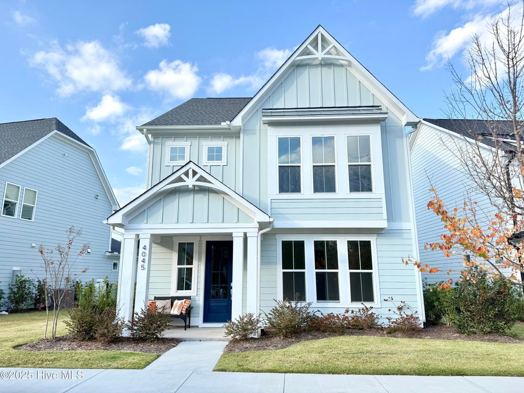 Photo of 4045 Watersail Drive #133, Wilmington, NC 28409 (MLS # 100470785)