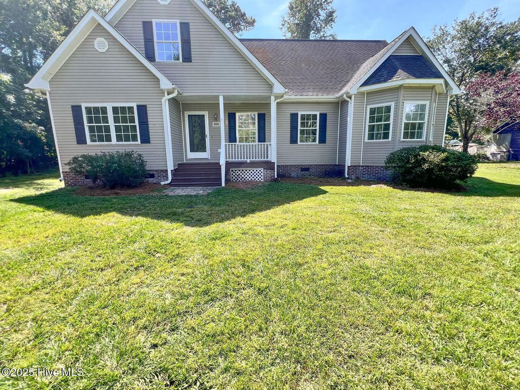 Photo of 213 Country Place Road, Wilmington, NC 28409 (MLS # 100535017)