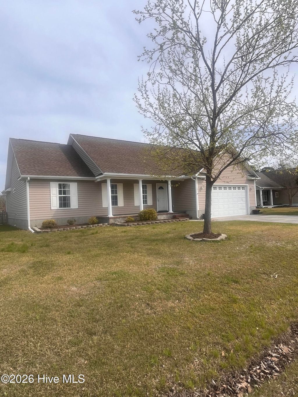 Photo of 902 Eastman Creek Drive, Beaufort, NC 28516 (MLS # 100541803)