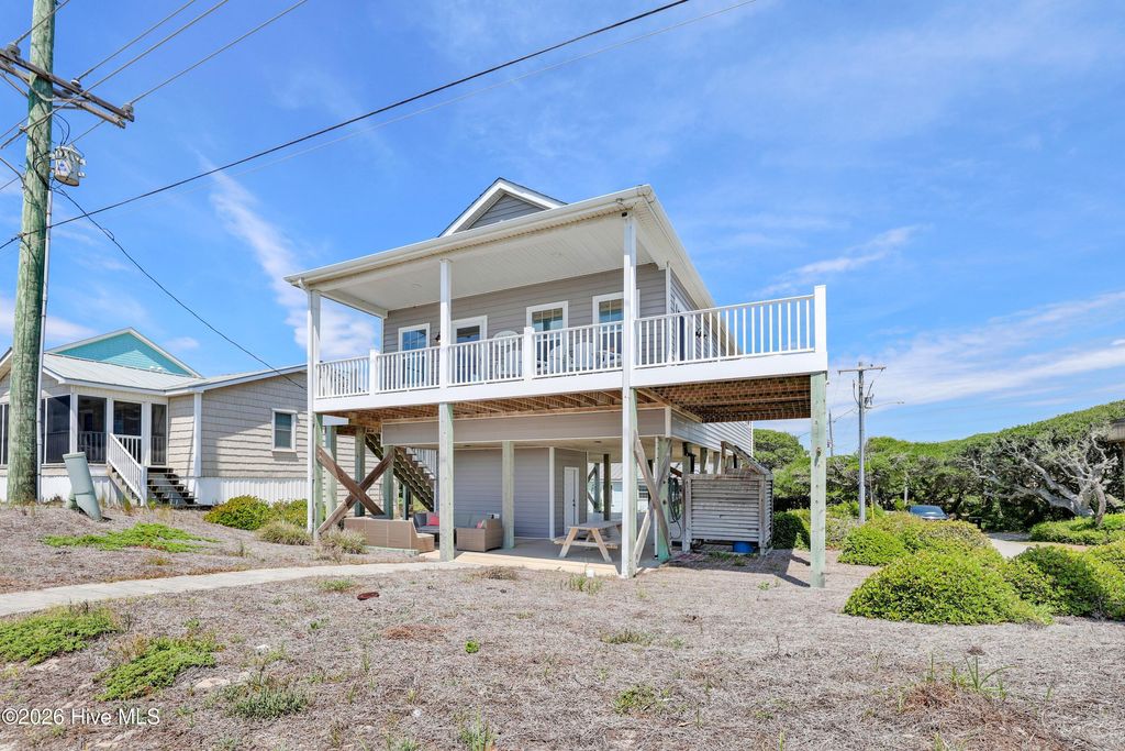 Photo of 103 Beachwood Drive, Surf City, NC 28445 (MLS # 100578441)