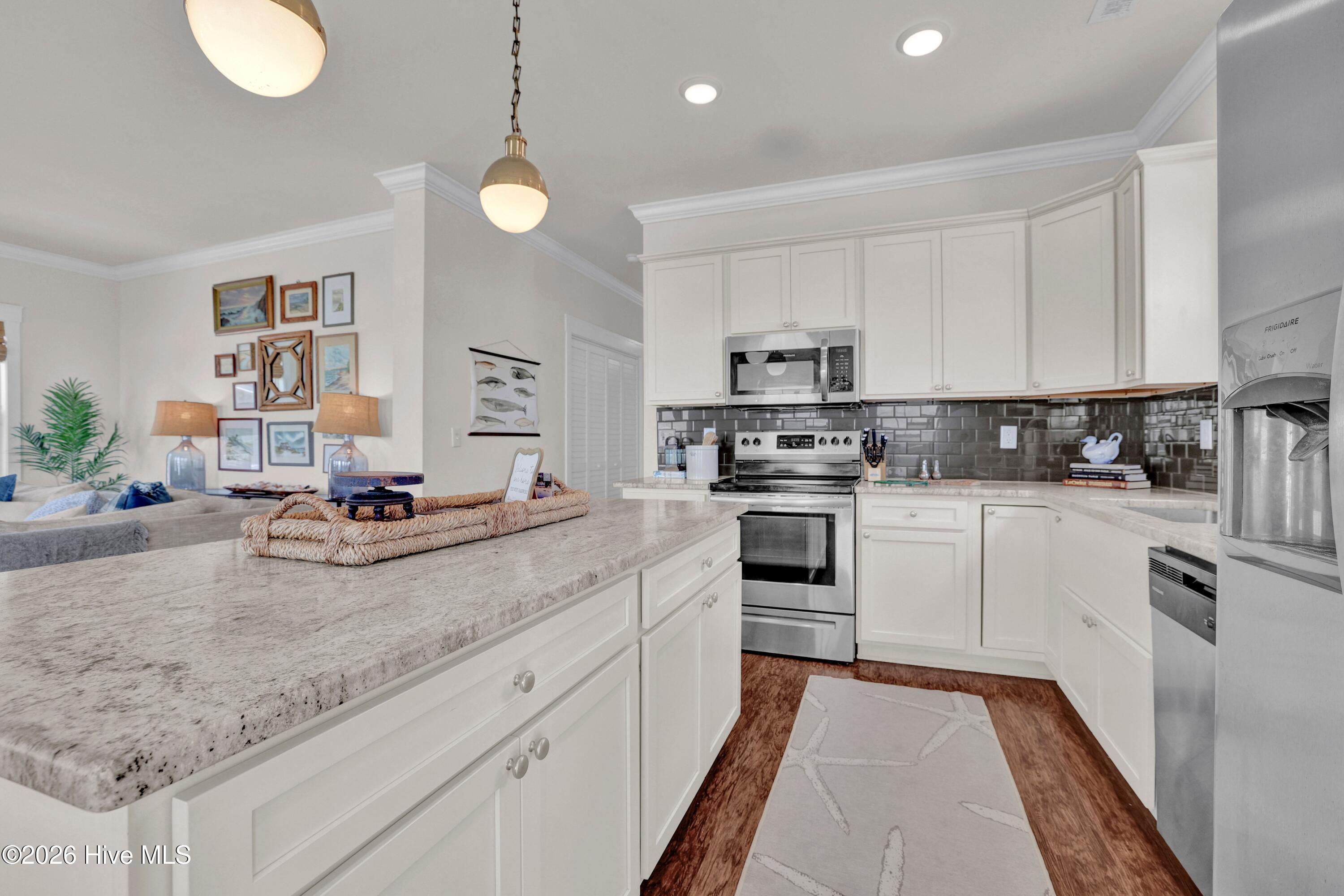 103 Beachwood Drive