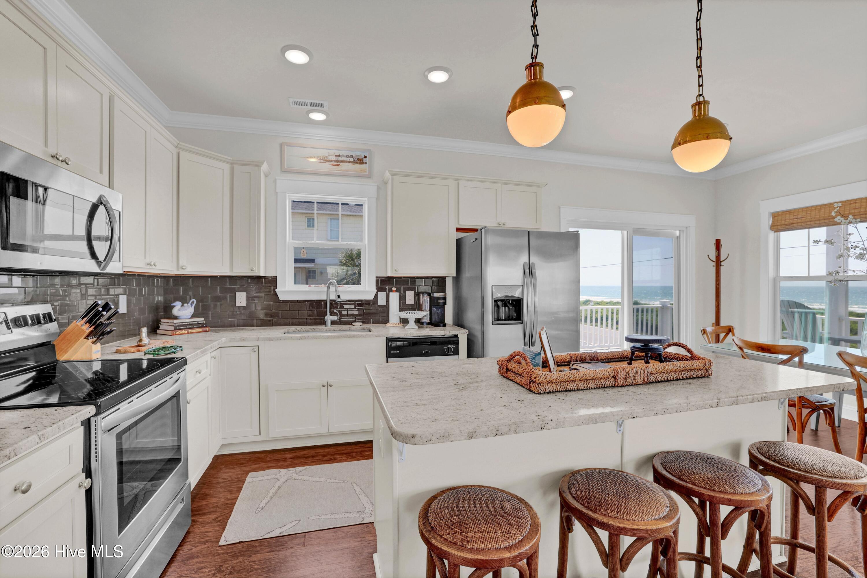 103 Beachwood Drive