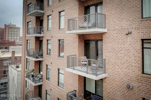 Tiny photo for 240 N Water Street #Apt 753, Wilmington, NC 28401 (MLS # 100611212)
