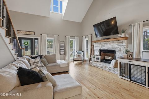 Tiny photo for 103 S Warren Crossing, Burgaw, NC 28425 (MLS # 100560274)