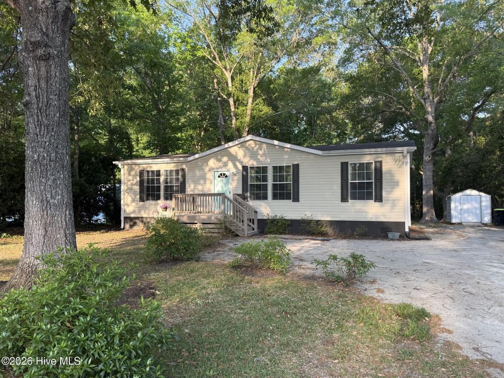 Photo of 407 Maple Street SW, Shallotte, NC 28470 (MLS # 100555141)