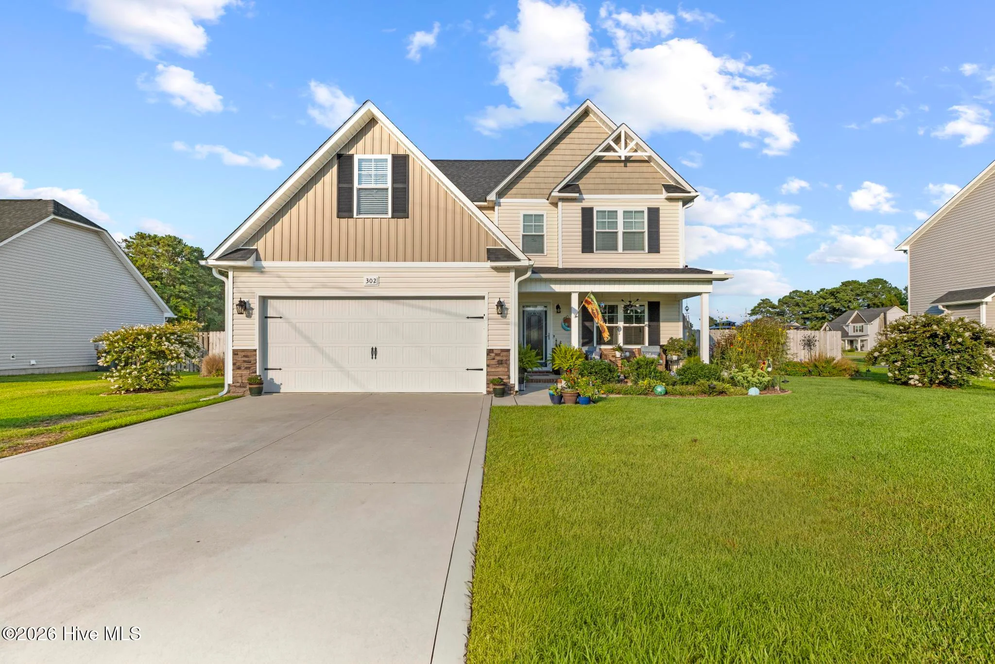 302 Waylon Way