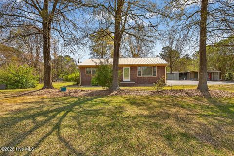 Homes For Sale - 155 Haws Run Road<br/> Jacksonville, NC 28540