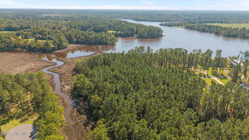 Photo of 105 Sumter Court, Havelock, NC 28532 (MLS # 100532656)