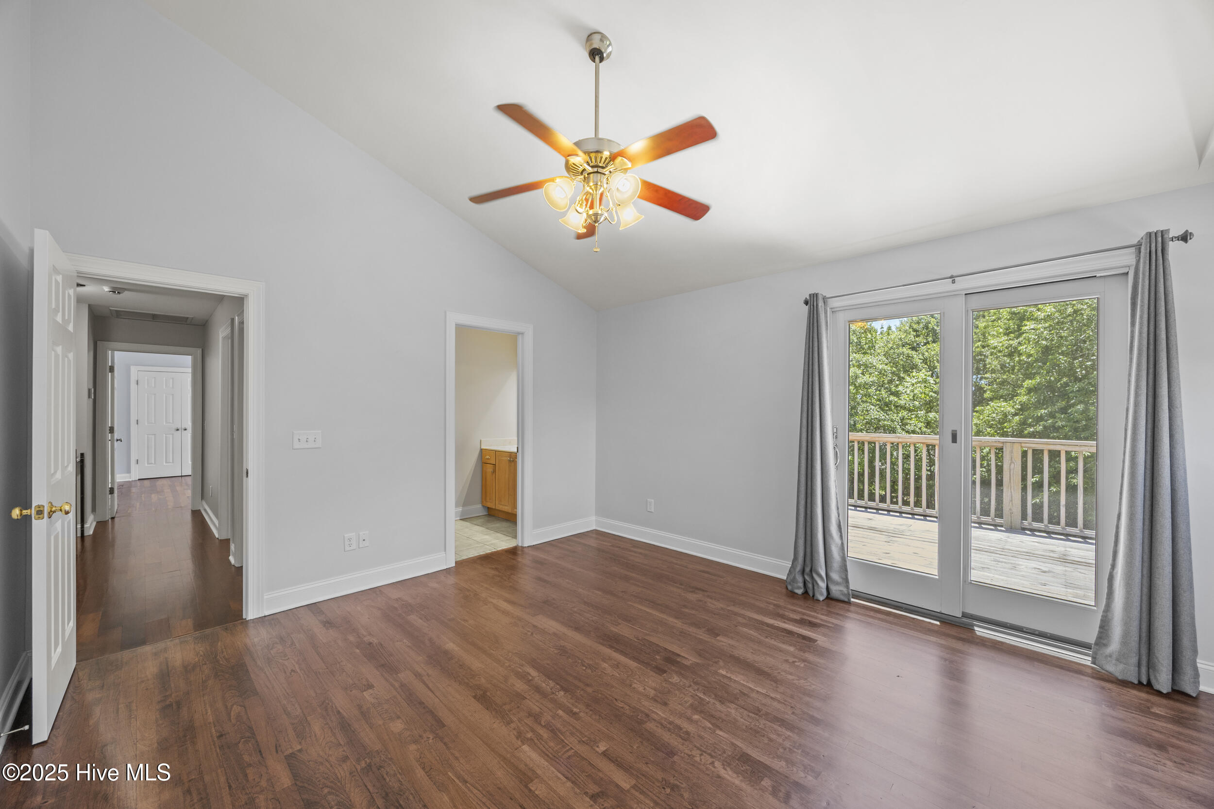 Hampstead, North Carolina 28443, United States, 4 Bedrooms Bedrooms, ,4 BathroomsBathrooms,Residential,Active,255621