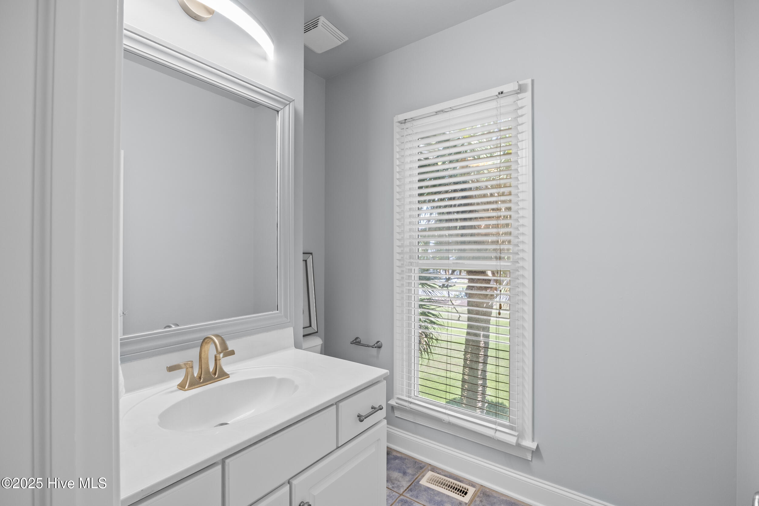 Hampstead, North Carolina 28443, United States, 4 Bedrooms Bedrooms, ,4 BathroomsBathrooms,Residential,Active,255621