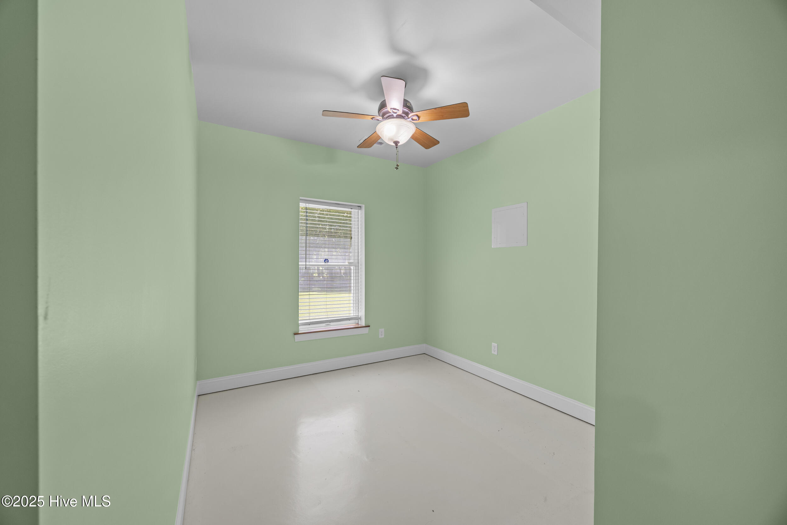 Hampstead, North Carolina 28443, United States, 4 Bedrooms Bedrooms, ,4 BathroomsBathrooms,Residential,Active,255621