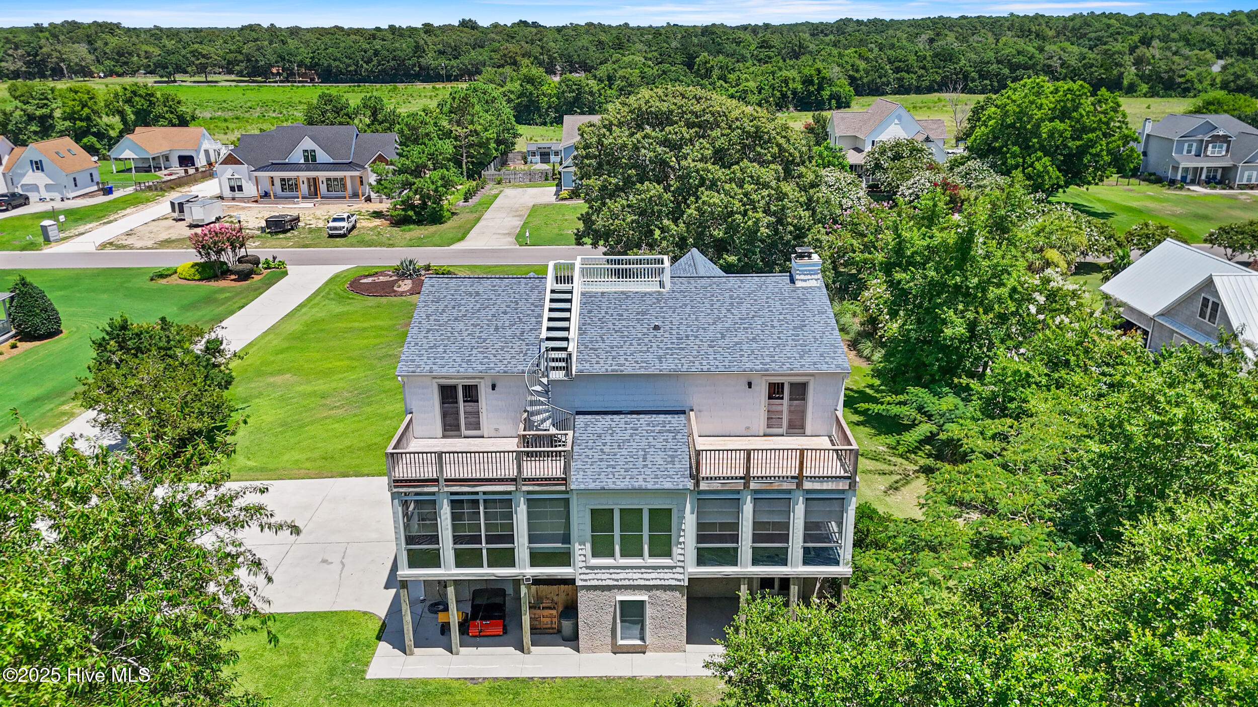 120 Middle Point Road