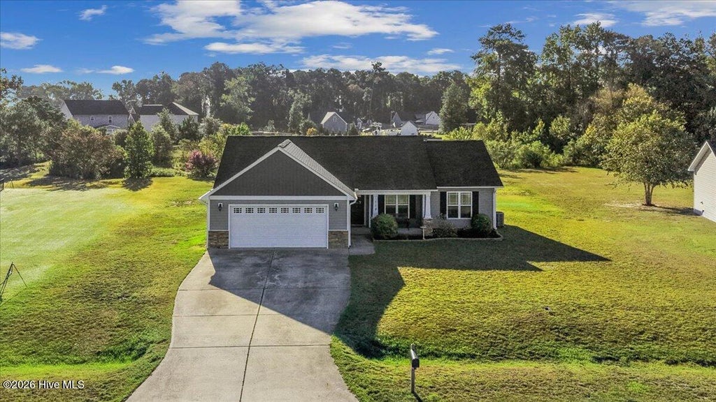 Photo of 110 Willow Pond Drive, La Grange, NC 28551 (MLS # 100604678)