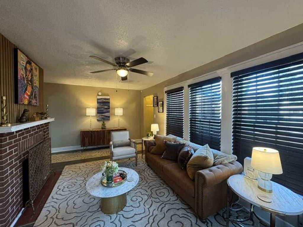 Photo of 204 Ellis Street, Augusta, GA 30901 (MLS # 98255886)