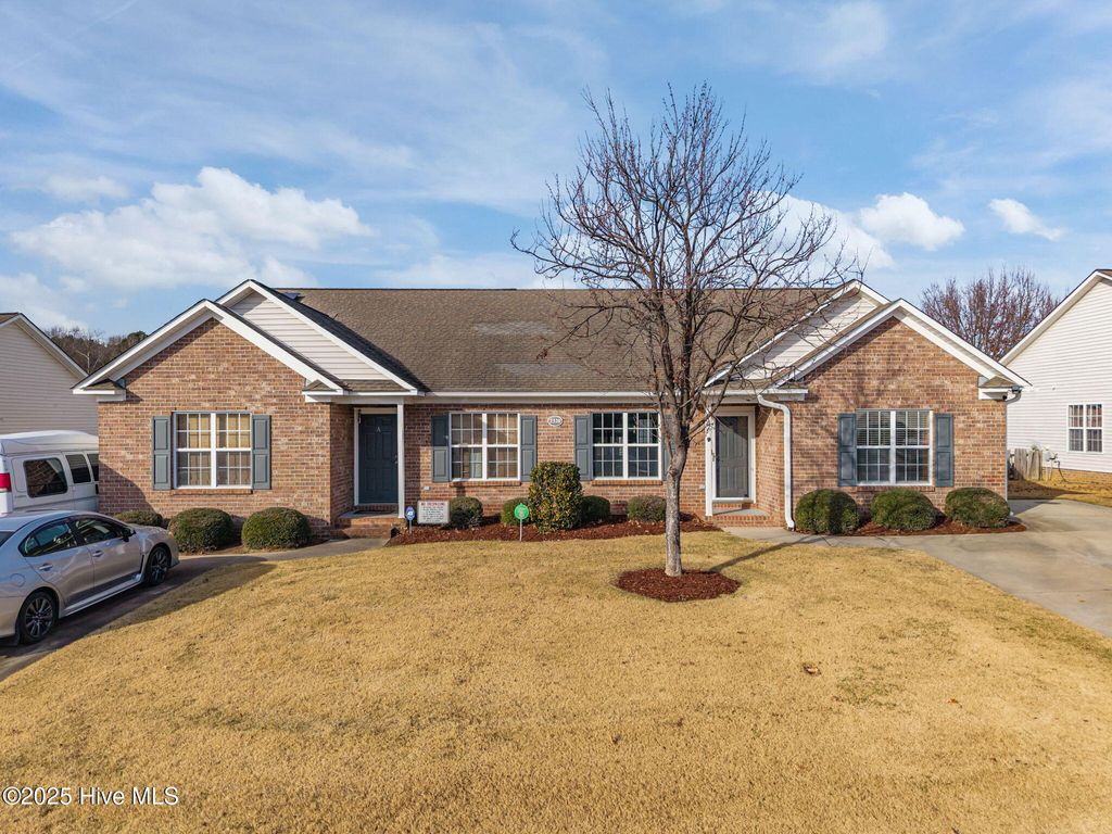 Photo of 2320 Saddleback Drive #B, Winterville, NC 28590 (MLS # 100546337)