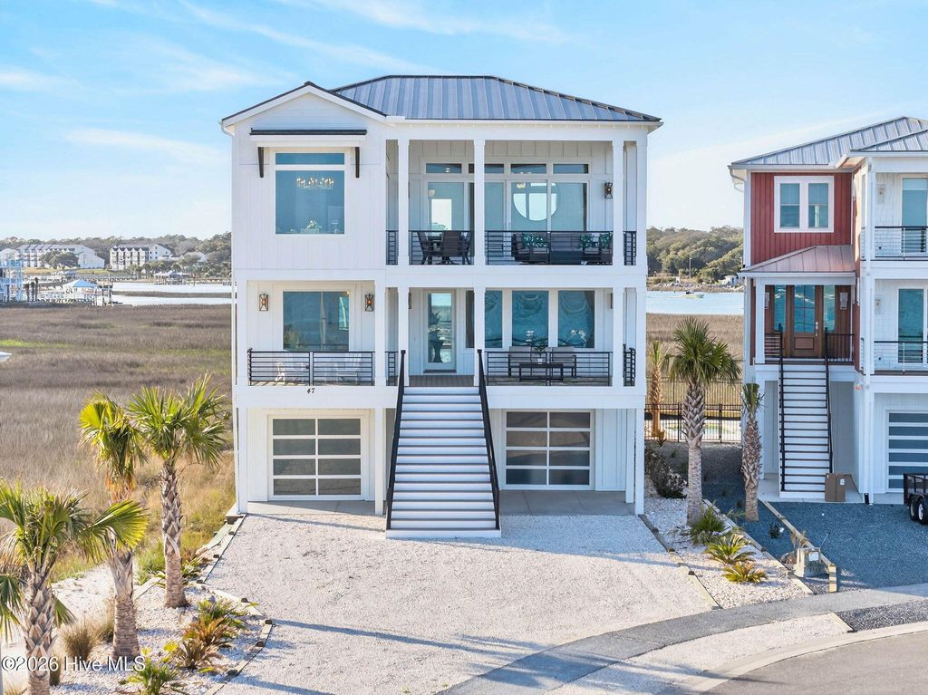 Photo of 47 Grand View Drive, Ocean Isle Beach, NC 28469 (MLS # 100574915)