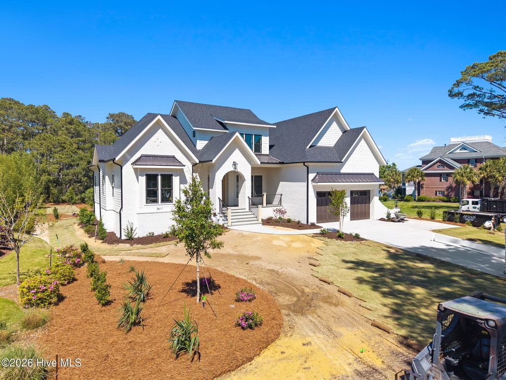 Photo of 2611 Mariners Way SE, Southport, NC 28461 (MLS # 100536610)