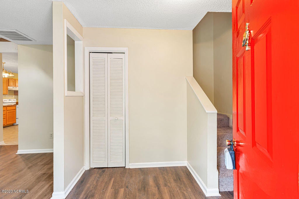 Photo of 350 W Frances Street, Jacksonville, NC 28546 (MLS # 100598535)