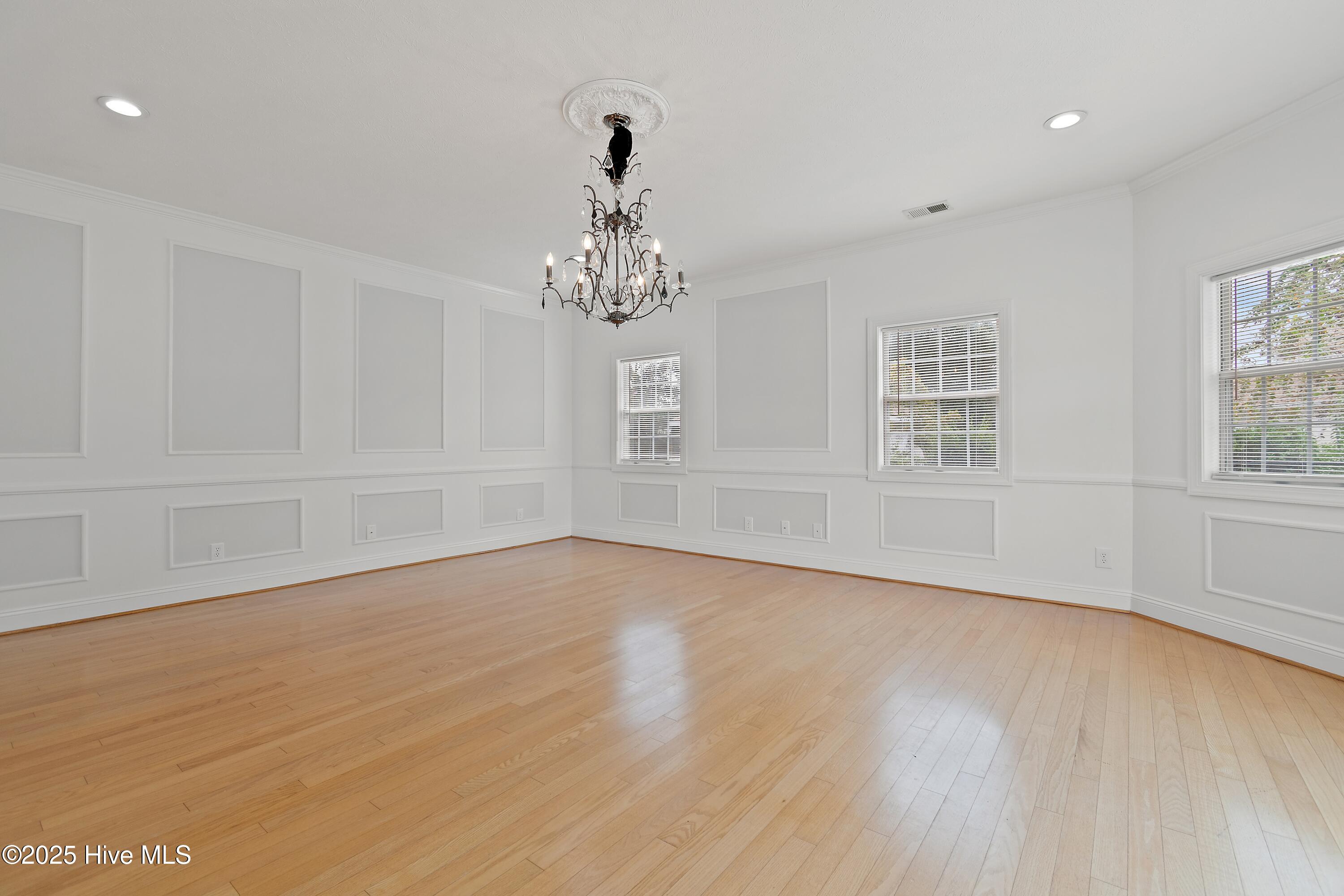 1860 Oak Harbour Drive SW