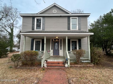 Homes For Sale - 416 N Randolph Street<br/> Richmond County, Rockingham, NC 28379