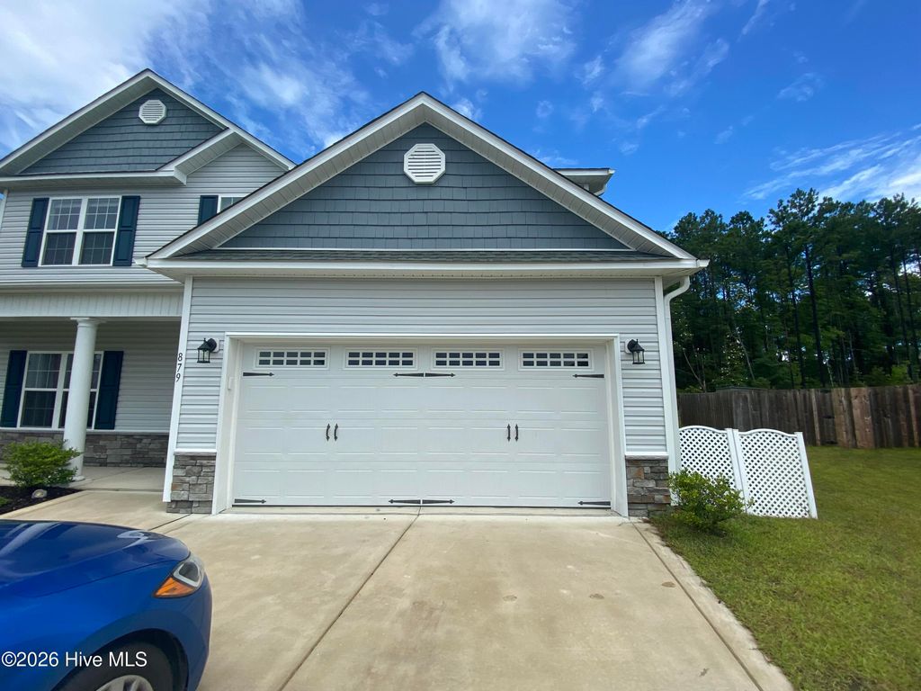 Photo of 879 Stormy Gale Lane, Sneads Ferry, NC 28460 (MLS # 100567028)