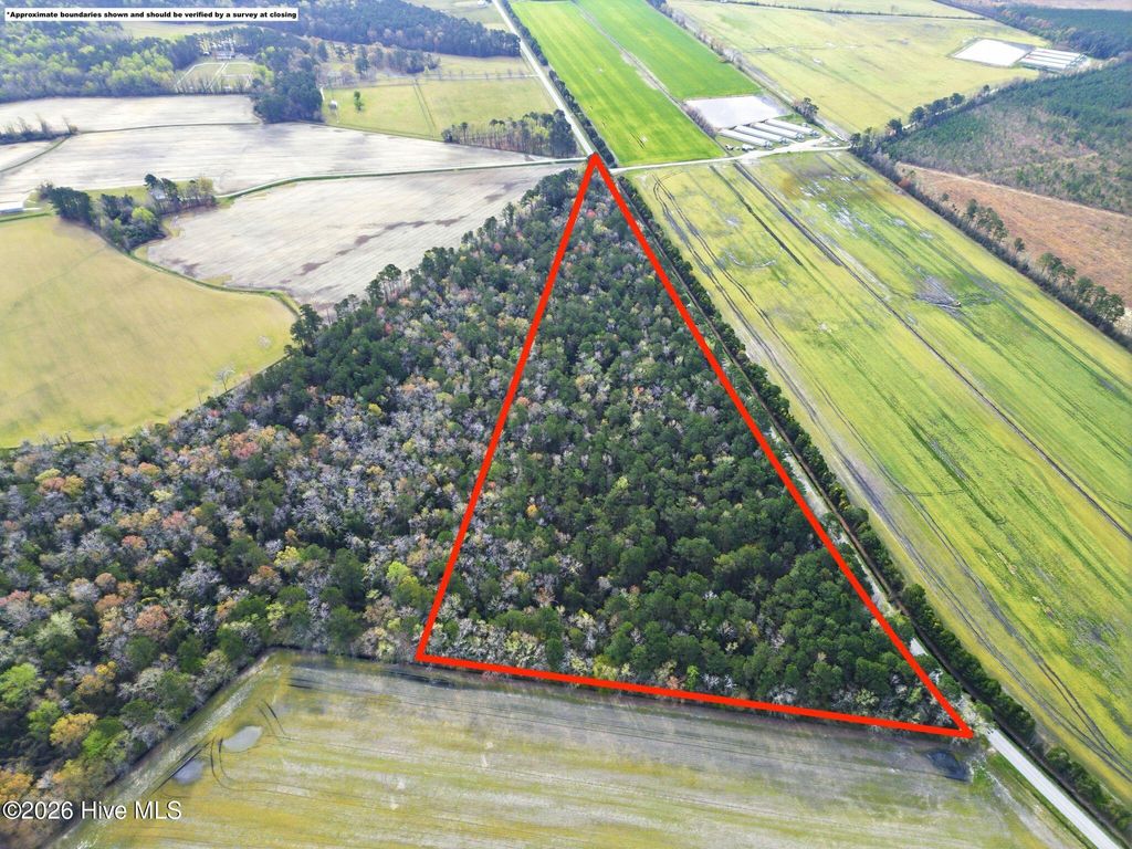 Photo of 16 Deppe Road, Maysville, NC 28555 (MLS # 100565711)