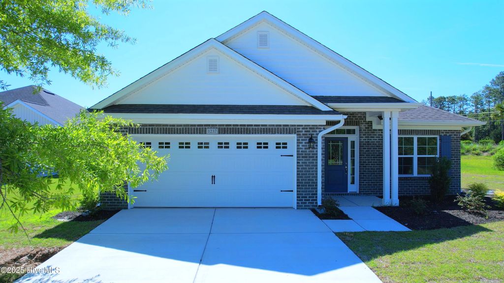 Photo of 1237 Mandevilla Drive SE, Bolivia, NC 28422 (MLS # 100429430)