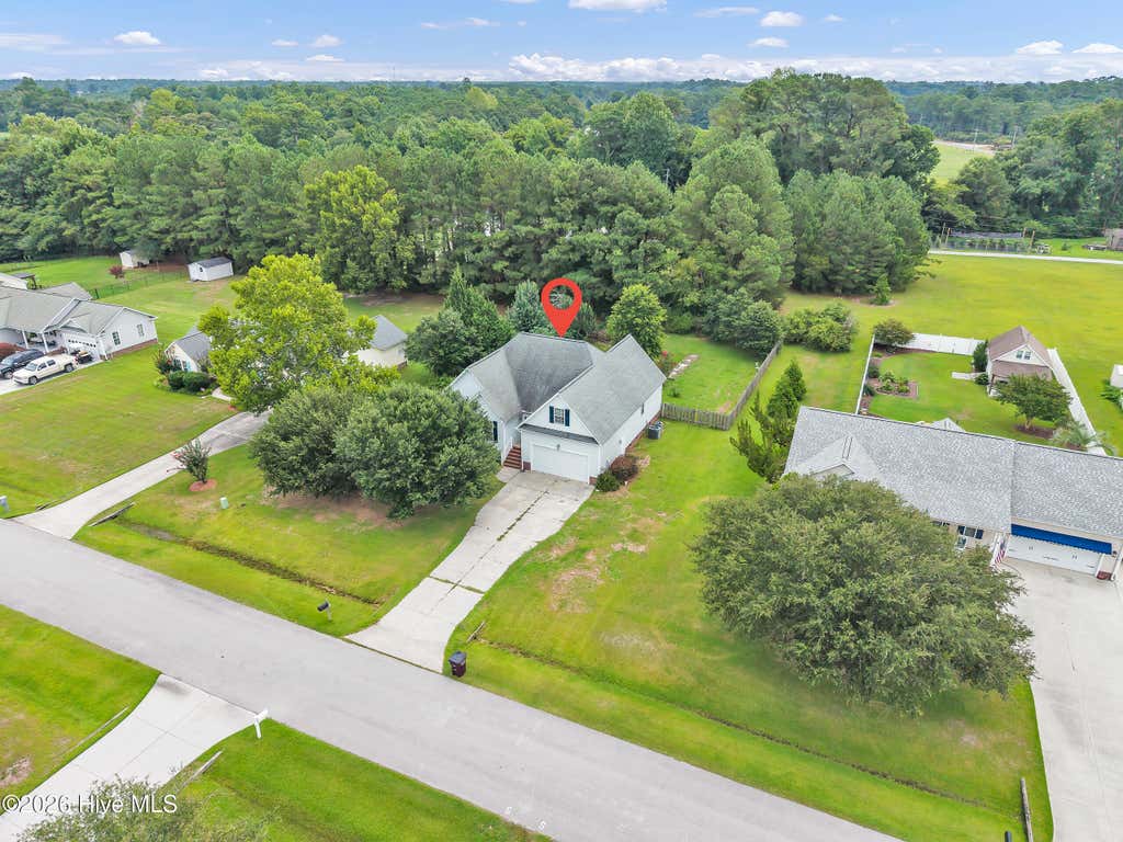Photo of 210 Raven Ridge Court, Swansboro, NC 28584 (MLS # 100592890)
