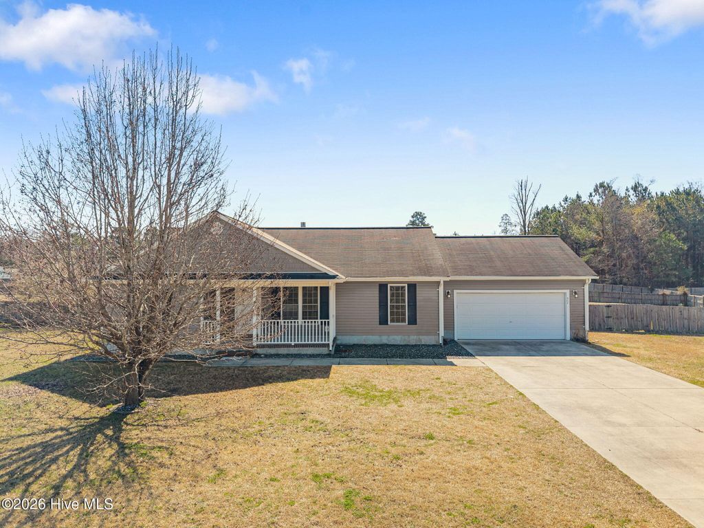 Photo of 307 Murphy Drive, Jacksonville, NC 28540 (MLS # 100557528)
