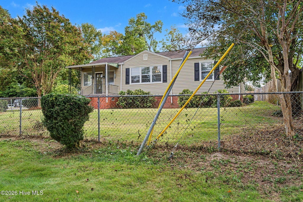 Photo of 3210 York Drive, Augusta, GA 30909 (MLS # 100610001)