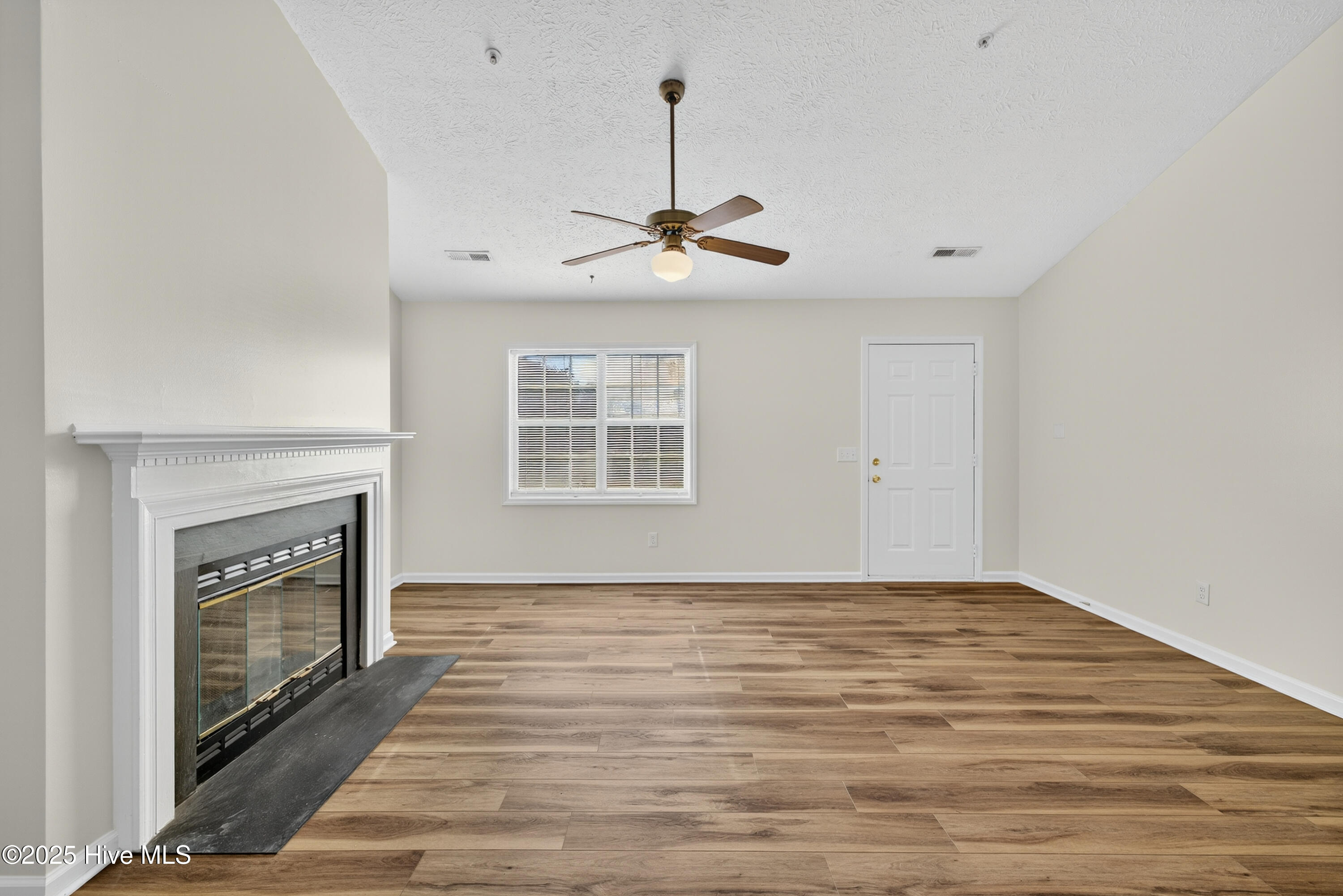 814 Bay Blossom Drive