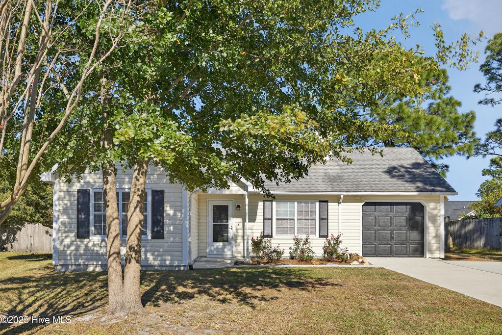 Photo of 814 Bay Blossom Drive, Wilmington, NC 28411 (MLS # 100541099)