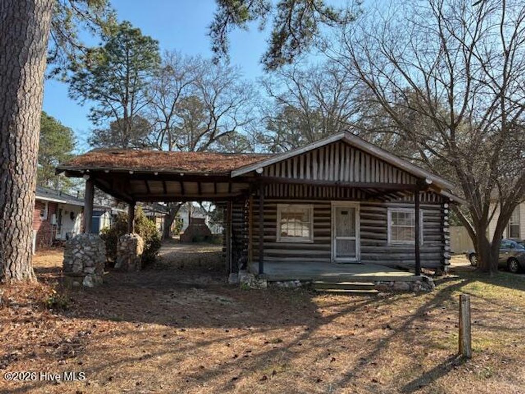 Photo of 201 W Church Street, Pikeville, NC 27863 (MLS # 100560609)