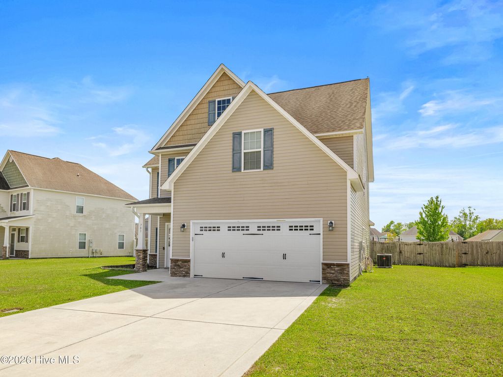 Photo of 703 Stafford Lane, Jacksonville, NC 28546 (MLS # 100568044)