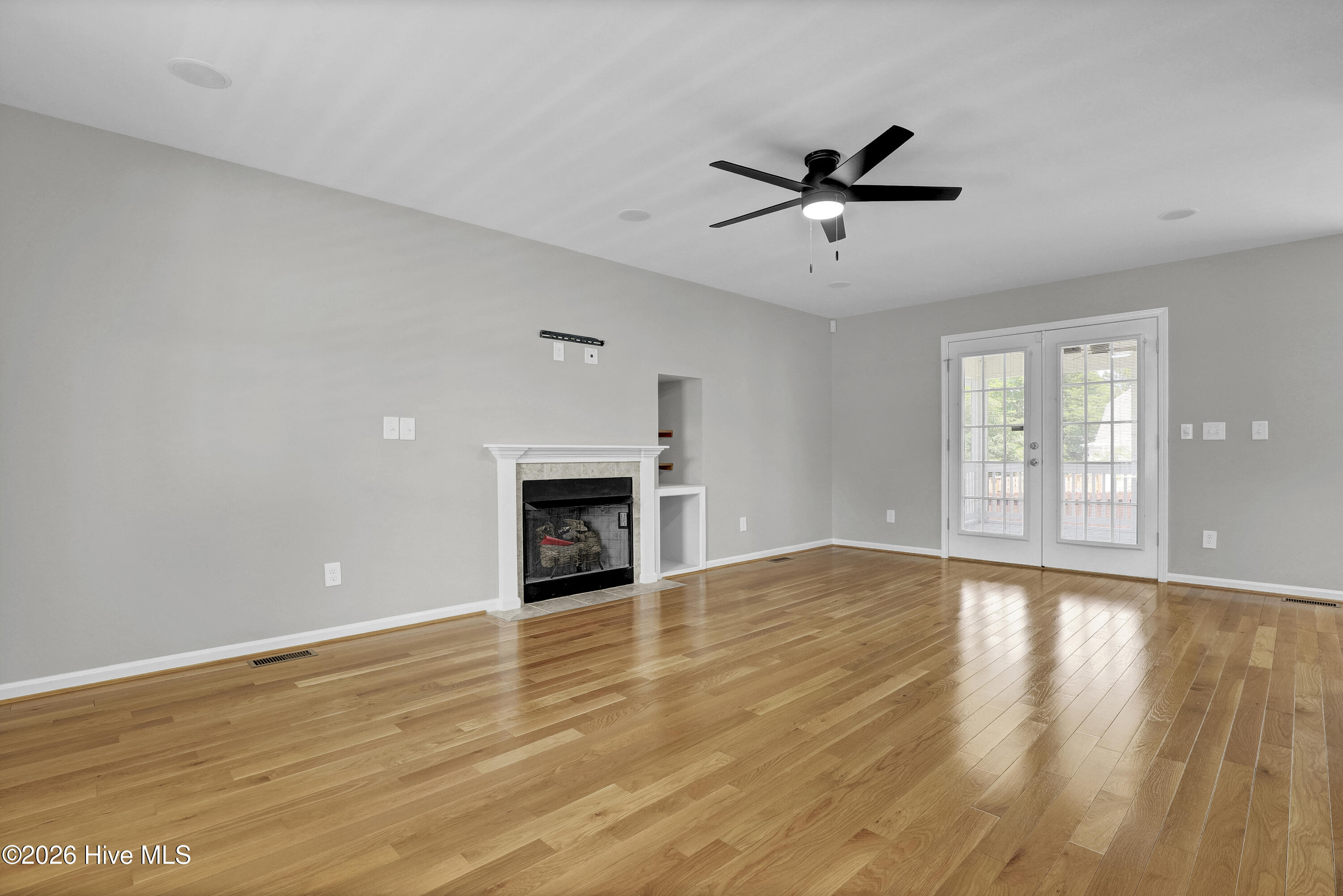 219 Everett Drive