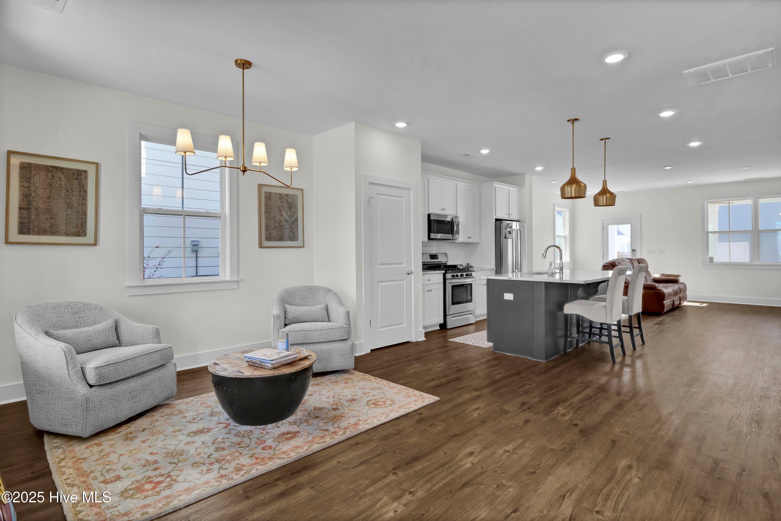 812 Edgerton Drive
