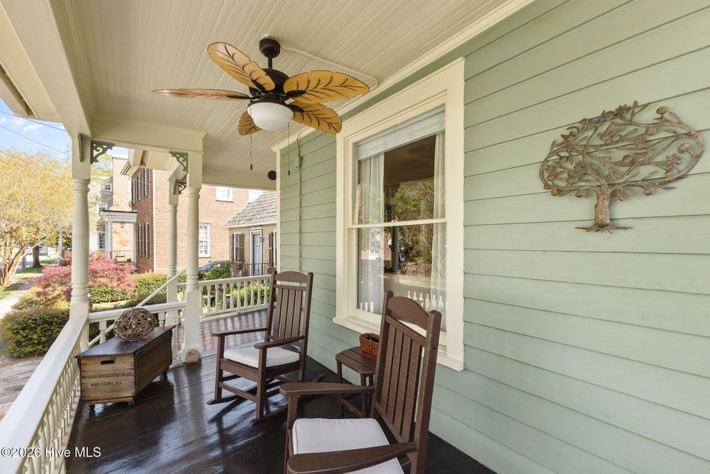 Photo of 227 New Street, New Bern, NC 28560 (MLS # 100566220)