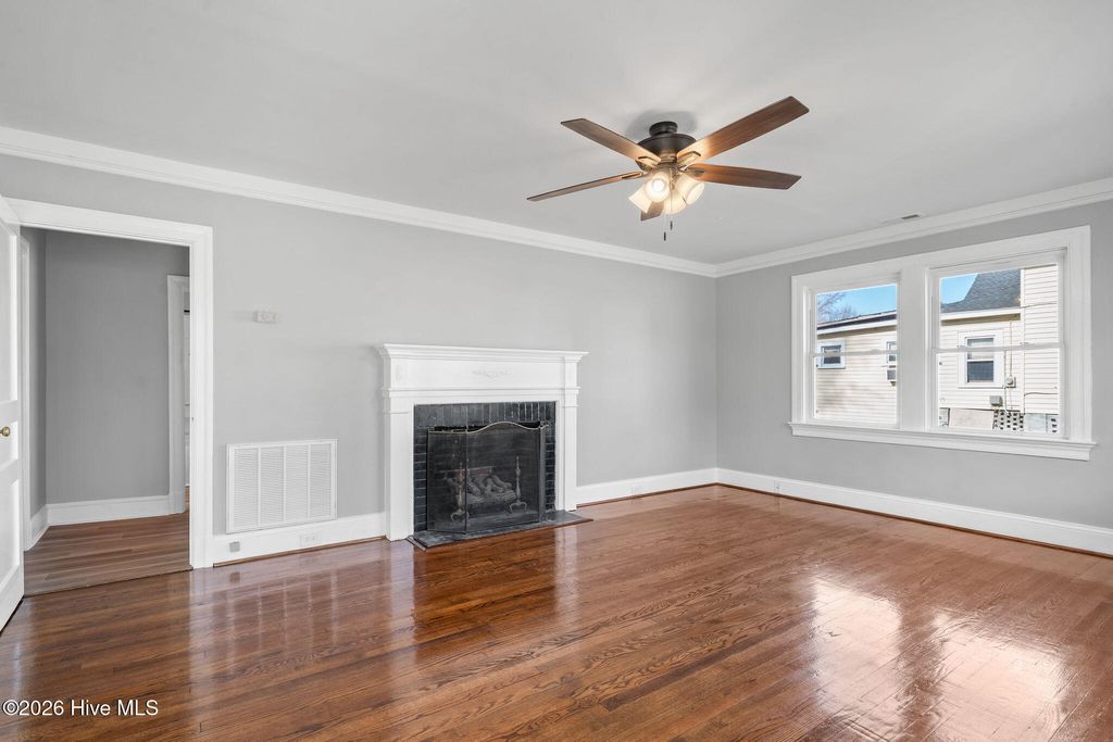 Photo of 503 N Pine Street, Warsaw, NC 28398 (MLS # 100548364)