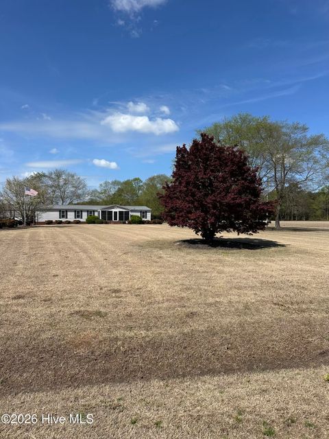 Mobile Home For Sale - 864B La Grange Road<br/> La Grange, NC 28551