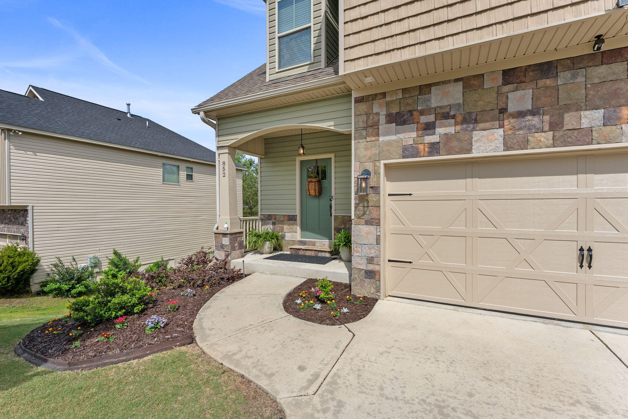 852 Tyler Woods Drive
