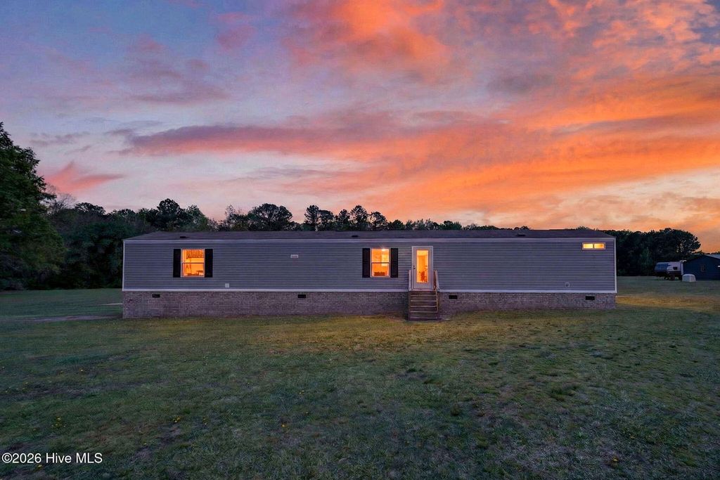 Photo of 901 Test Farm Road, Willard, NC 28478 (MLS # 100567843)